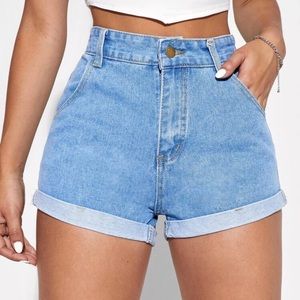 Rolled hem jean shorts
